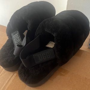 UGG SANDALS SUPER FLUFF SLIPPER